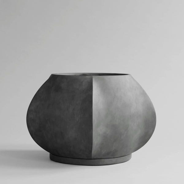 Arket Plant Pot - 101 Copenhagen Vases - Big - Dark Grey - HORNE