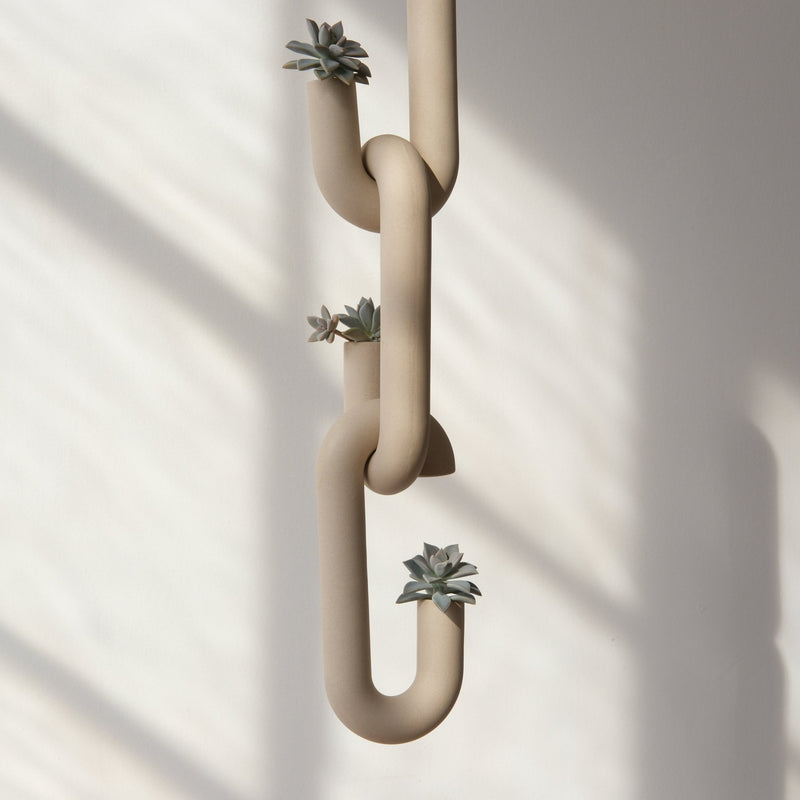 Chain Vase - Misewell Pots & Planters - HORNE