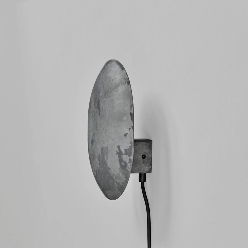 Clam Wall Lamp - 101 Copenhagen Lighting - Bronze - HORNE