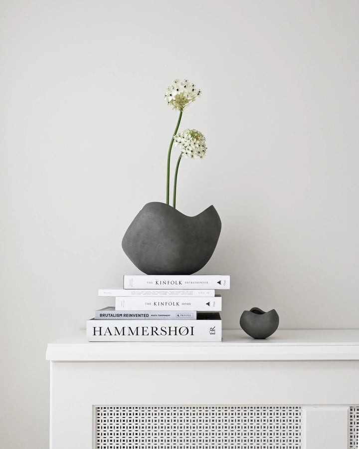 Curve Bowl - 101 Copenhagen Serveware - Mini - Dark Grey - HORNE