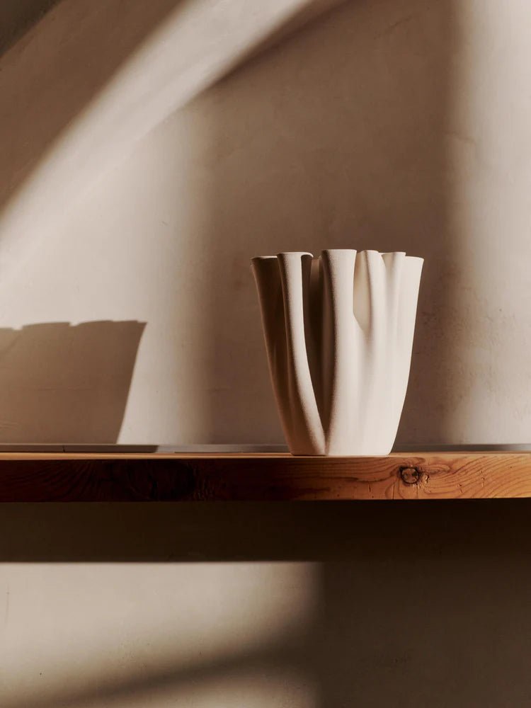 Dedali Vase - Ferm Living Vases - Small - HORNE