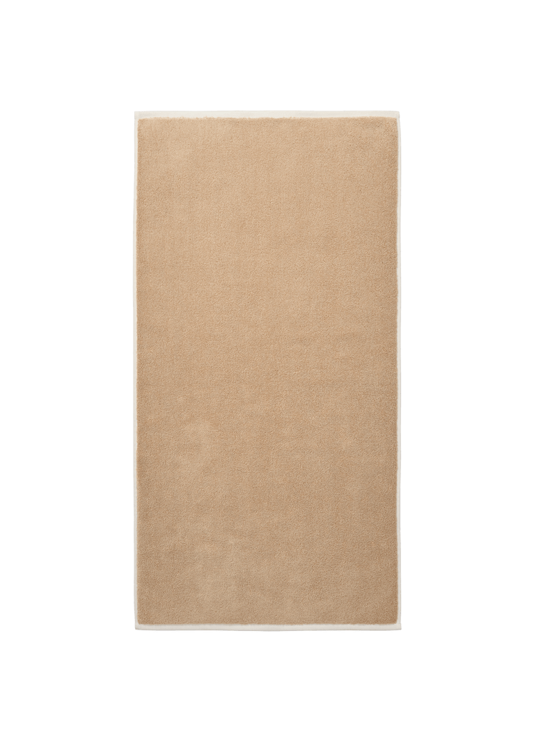 Ekko Hand Towel - Ferm Living - Cashmere/Off - white - HORNE