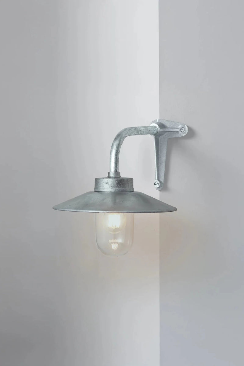 Exterior Bracket Light - 7680 - Davey Lighting Outdoor Lights - HORNE