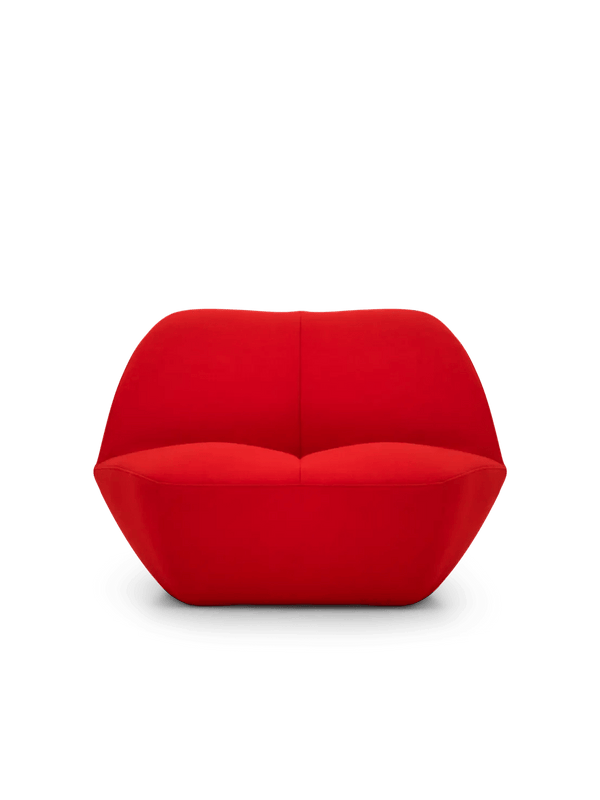 Kisss Lounge Chair - Moooi Chairs - Kisss Lounge Chair Divina 3. 623 - HORNE