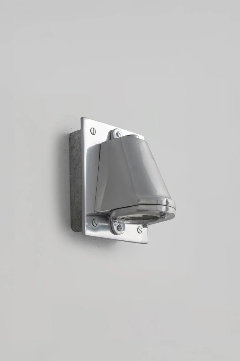 Mast Light with Back Box - Low Voltage - Davey Lighting Outdoor Lights - Anodised Aluminium - HORNE