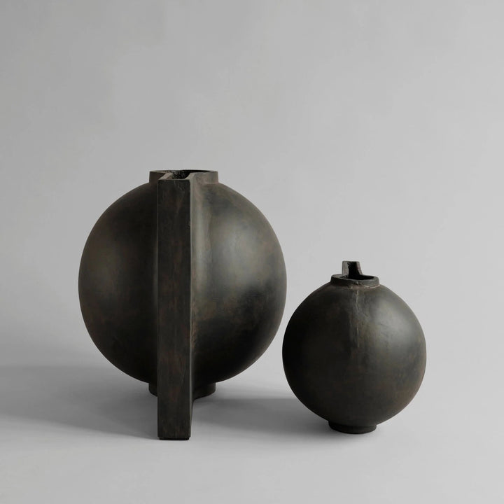 Offset Vase - 101 Copenhagen Vases - Mini - Coffee - HORNE