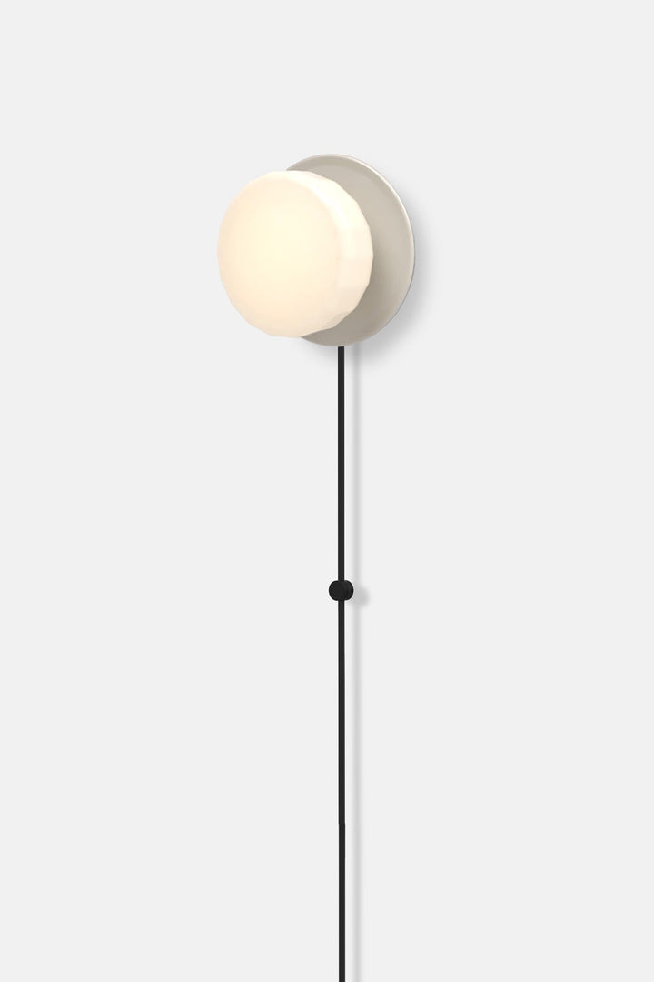 Pastille 1 Disc Corded - Faceted - RBW Lighting - Silk Grey - 2700K (warm white) - Corded Plug - in (Bottom) / 120V Input - HORNE