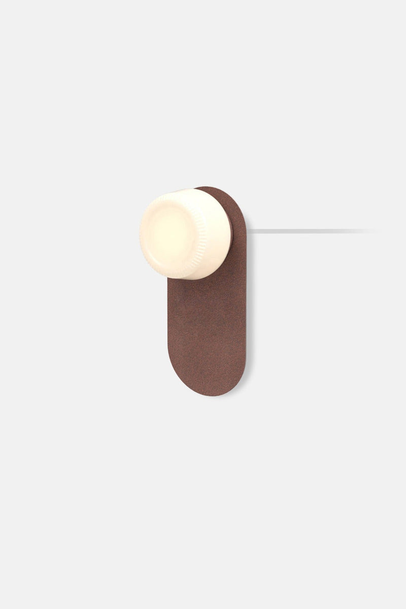 Pastille 1 Wayfind Corded - Ribbed - RBW Lighting - Matte White - 2700K (warm white) - Corded Plug - in (Back) / 120V Input - HORNE