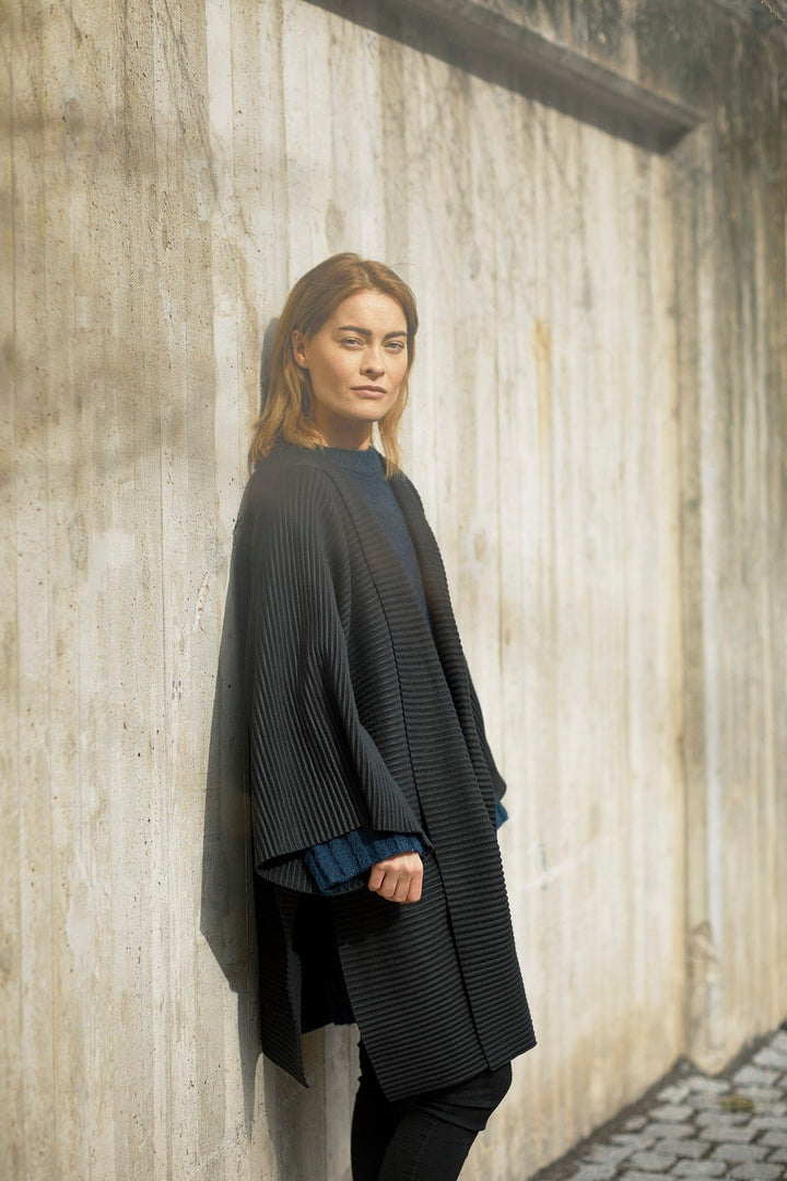 Pleece Jacket - Design House Stockholm - Black - HORNE