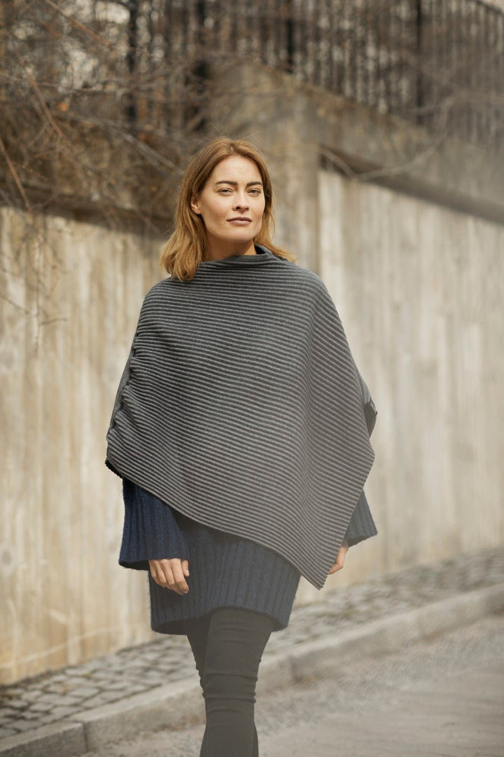 Pleece Poncho - Design House Stockholm - Dark Grey - HORNE