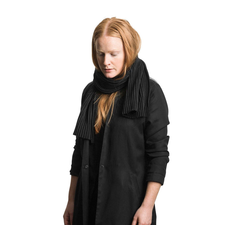 Pleece Scarf - Design House Stockholm - Forest Green - Short - HORNE