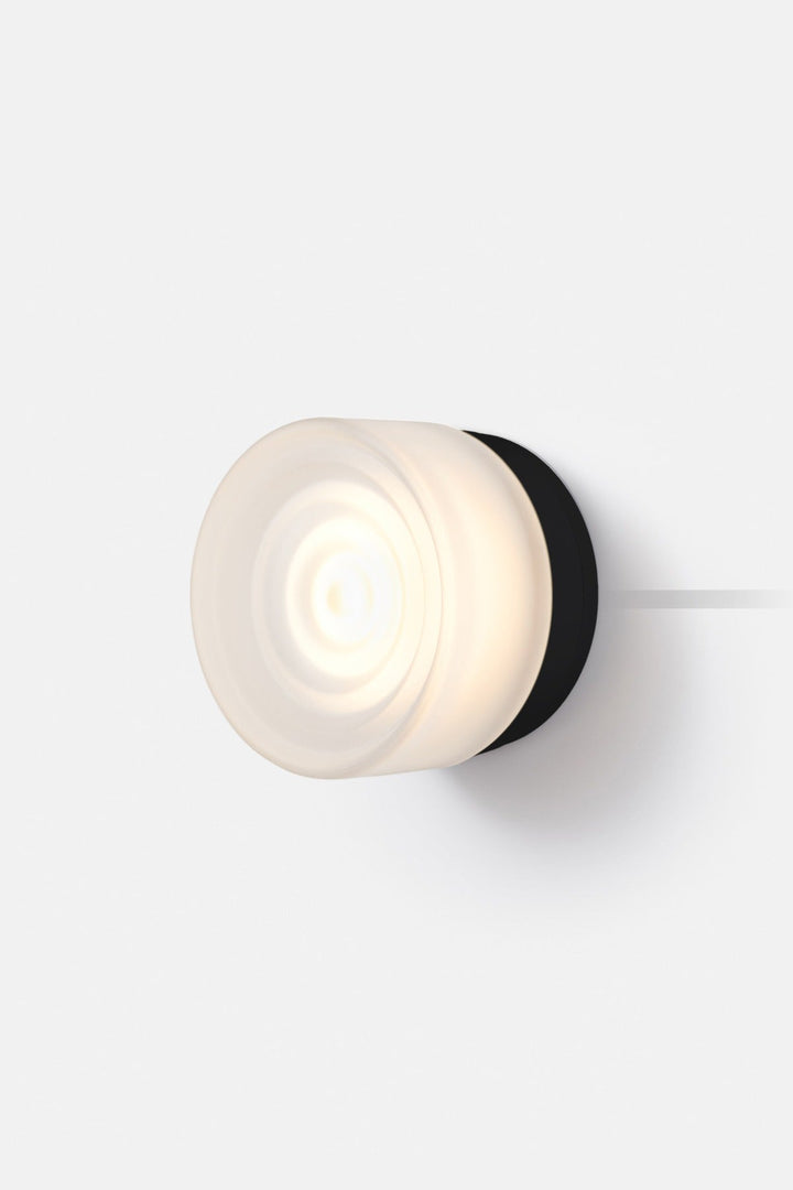 Ripple Corded - Black Anodized - RBW Lighting - Frosted - 2700K (warm white) - Corded Plug - in (Back) / 120V Input - HORNE