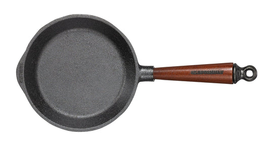 Skillet with Walnut Handle - 7" - SKEPPSHULT - Cookware - HORNE