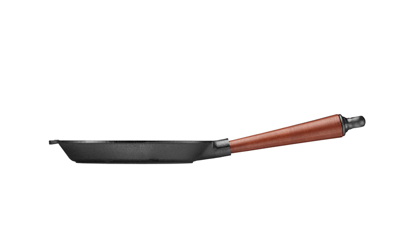 Skillet with Walnut Handle - 8.5