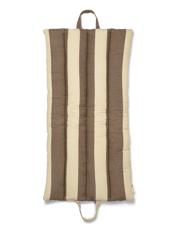 Strand Folding Mat