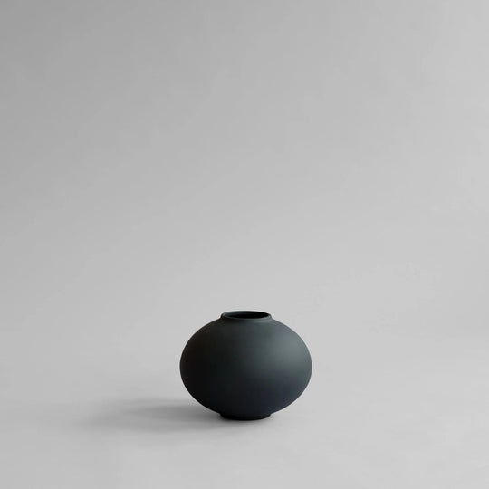 Sunao Vase Fat - 101 Copenhagen Vases - Mini - Black - HORNE