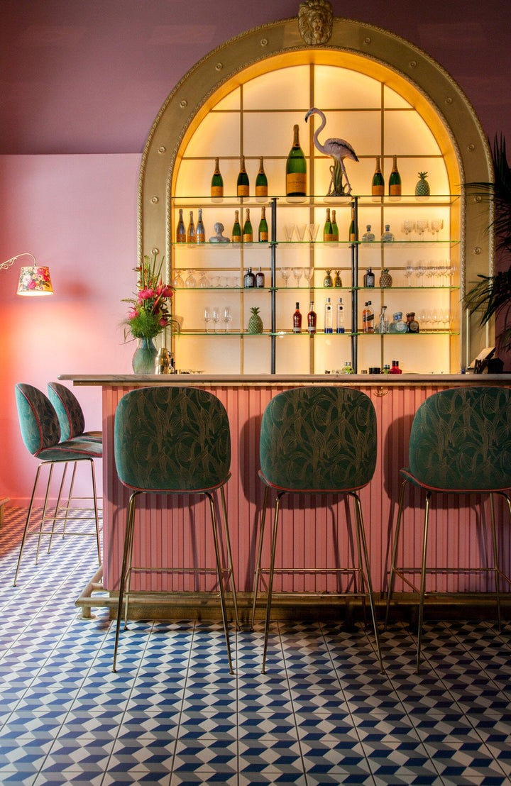 Beetle Bar Chair Un - Upholstered - Gubi - Stools + Benches + Ottomans - Brass Matte - Sweet Pink - HORNE