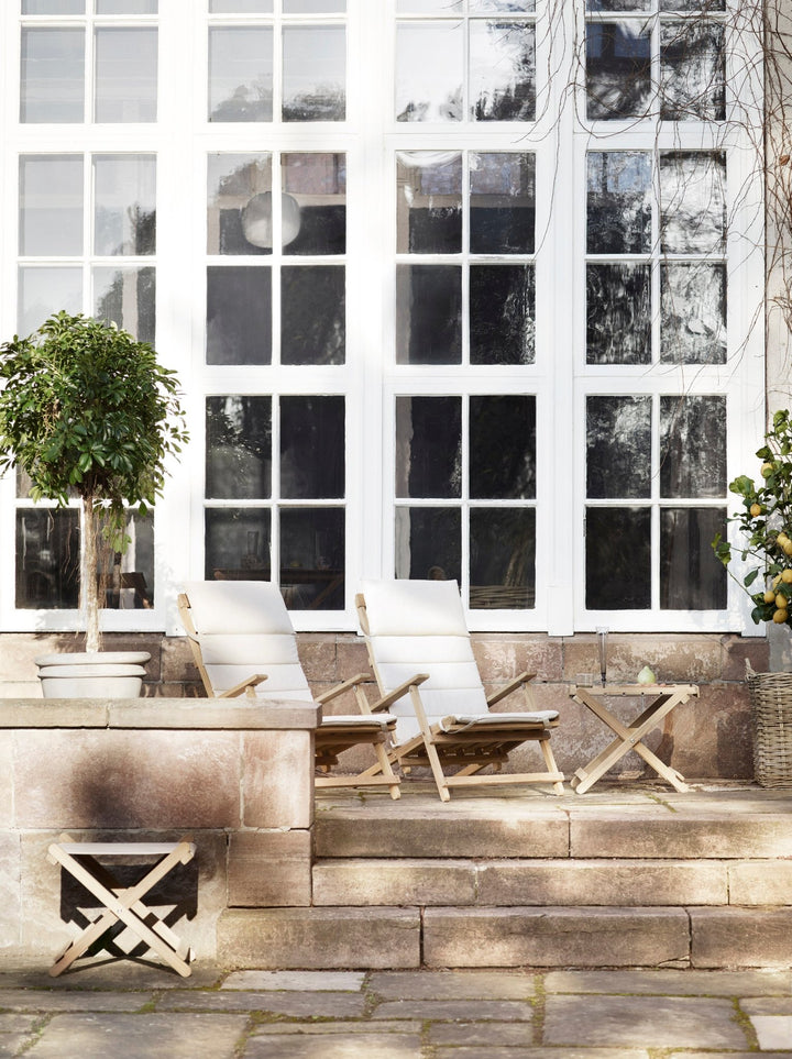 BM5768 Footstool - Carl Hansen & Son - Stools + Benches + Ottomans - HORNE