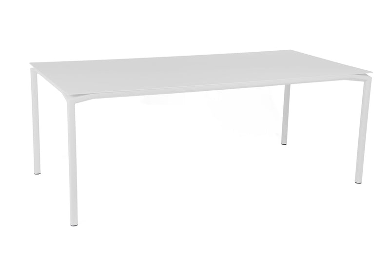 Calvi Table 77