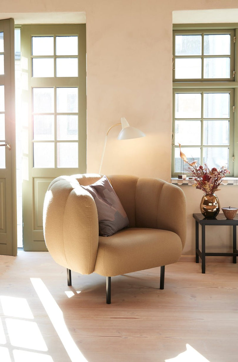 Cape Lounge Chair with Stitches - Warm Nordic - Chairs - Barnum 2 - HORNE