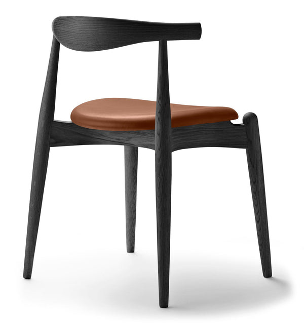 CH20 Elbow Chair - Carl Hansen & Son - Chairs - Soaped Beech - Fabric - Gabriel Mood - 04104 - HORNE