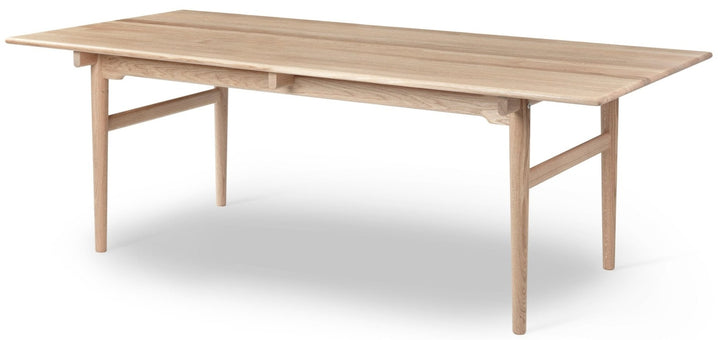 CH327 Dining Table - Carl Hansen & Son - Tables - 97.6" x 37.4" - Soaped Oak - HORNE