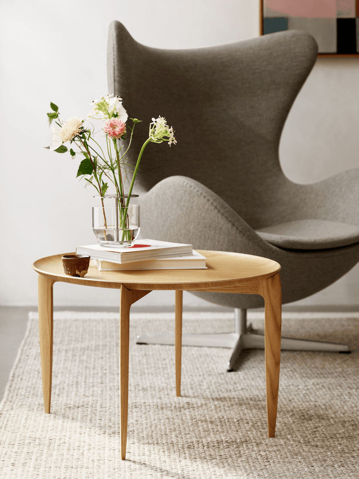 Egg™ Lounge Chair - Fritz Hansen - Chairs - Grace Walnut Leather - Black Lacquer - HORNE