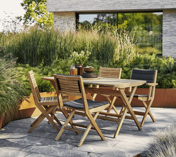 Flip Folding Chair - Cane Line - Outdoor Furniture - Light Grey Focus - HORNE