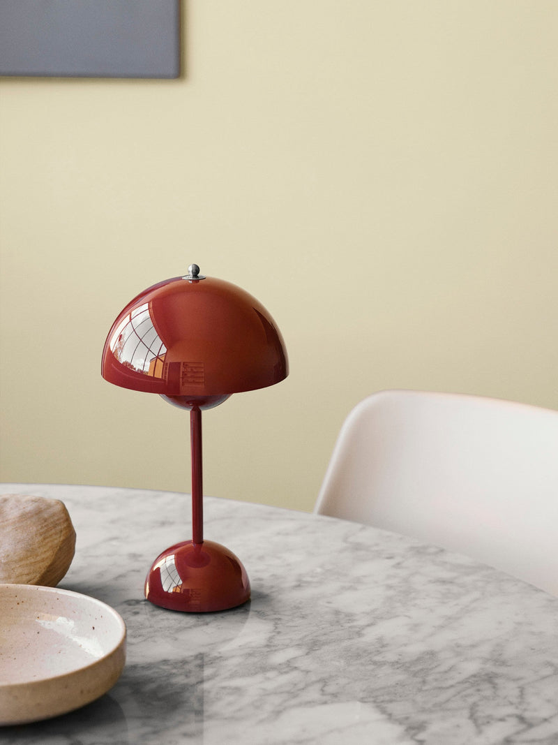Flowerpot VP9 Table Lamp - &Tradition - Table + Task - Matte White - HORNE
