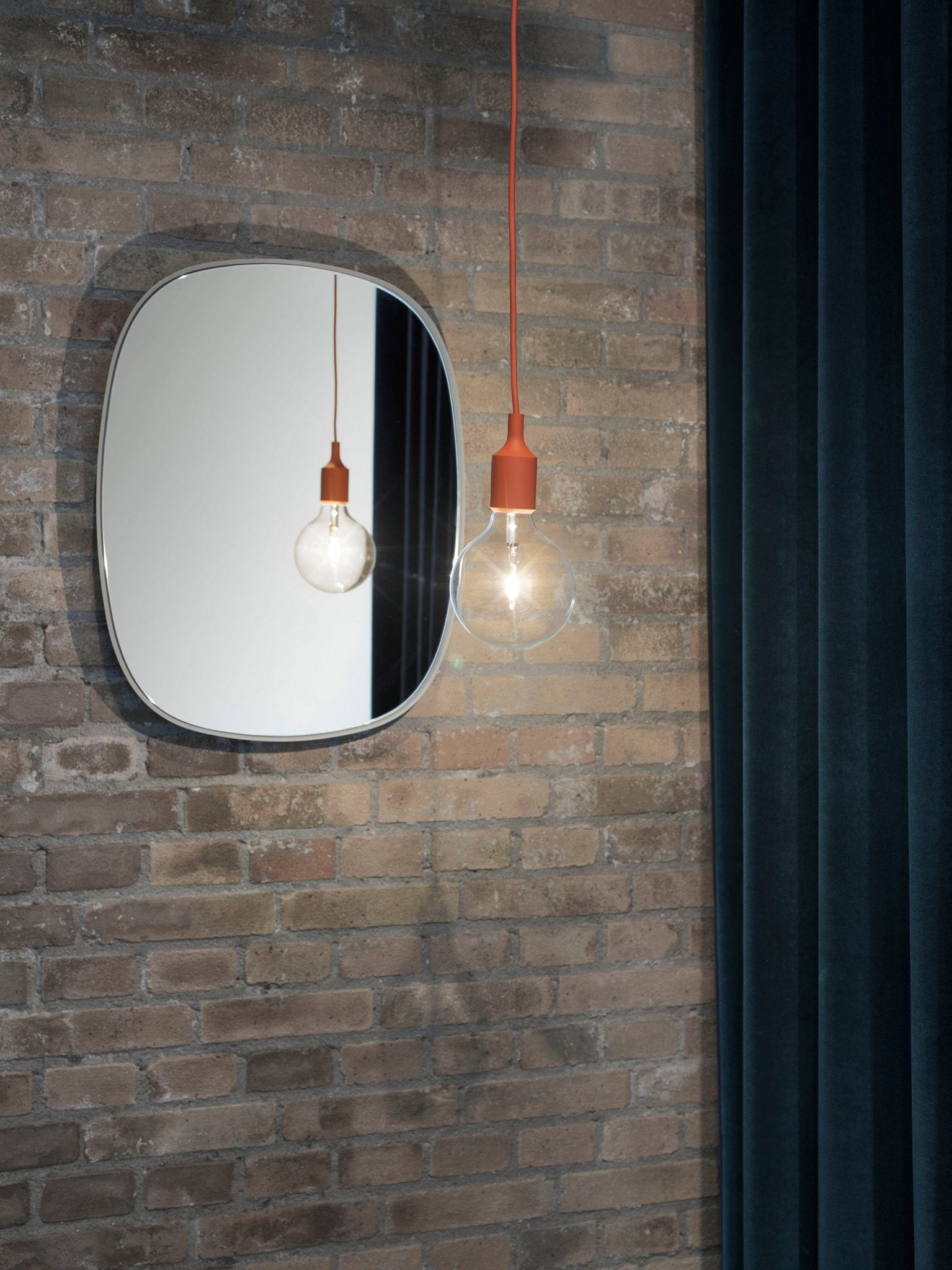 Alt