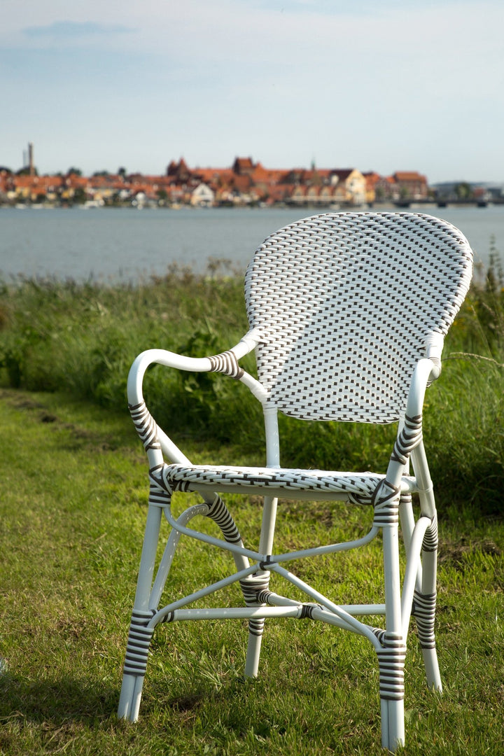 Isabell Arm Chair AluRattan - Sika Design - Outdoor Furniture - White / Cappuccino Dots - Almond - HORNE