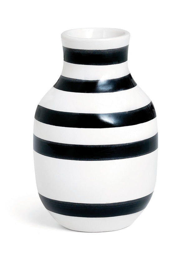 Omaggio Vase - Black - Kähler - Vases - 3.1"Ø - HORNE