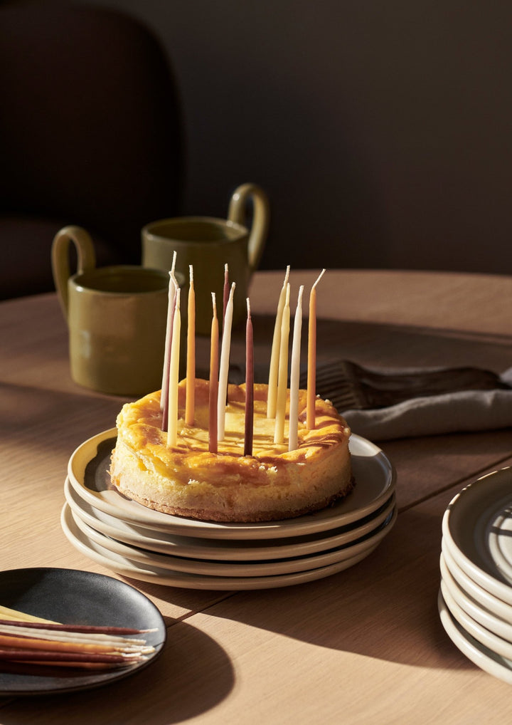 Omhu Plate - Ferm Living - Dinnerware - Medium - HORNE