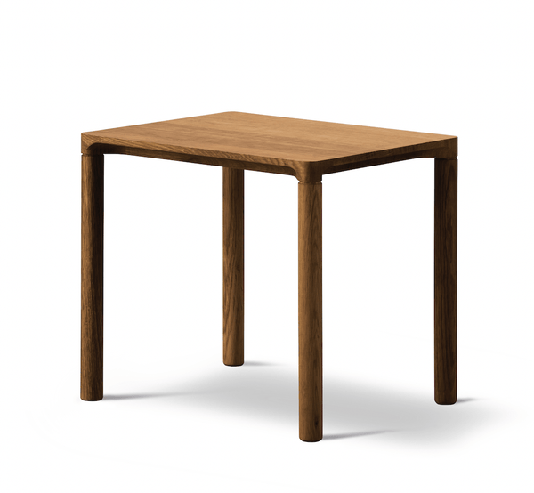 Piloti Side Table - Model 6700 - Fredericia - Tables - Short - Smoked Oak - HORNE