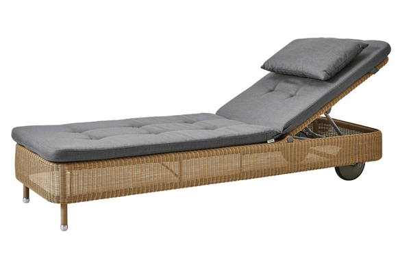 Presley Sunbed - Cane Line - Outdoor Furniture - Natural - Grey Natté - HORNE