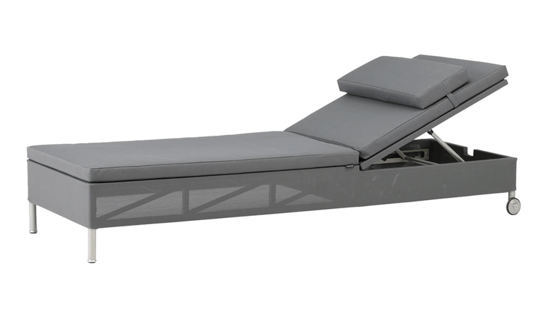 Rest Sunbed - Single - Cane Line - Outdoor Furniture - Natural Frame w/ Taupe Natté Cushion - HORNE