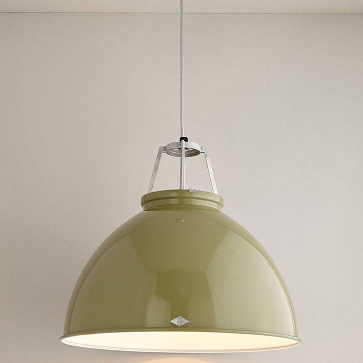 Titan 5 Pendant - Olive Green
