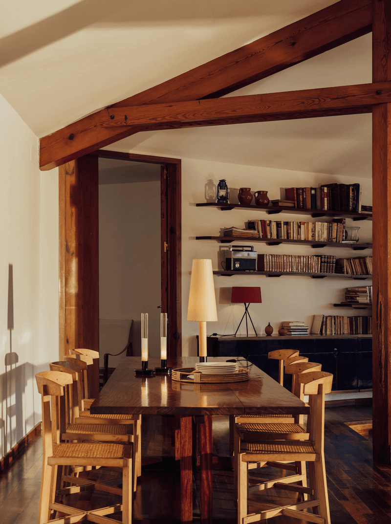 Trípode G6 Table Lamp - Santa & Cole - Table + Task - Natural - HORNE