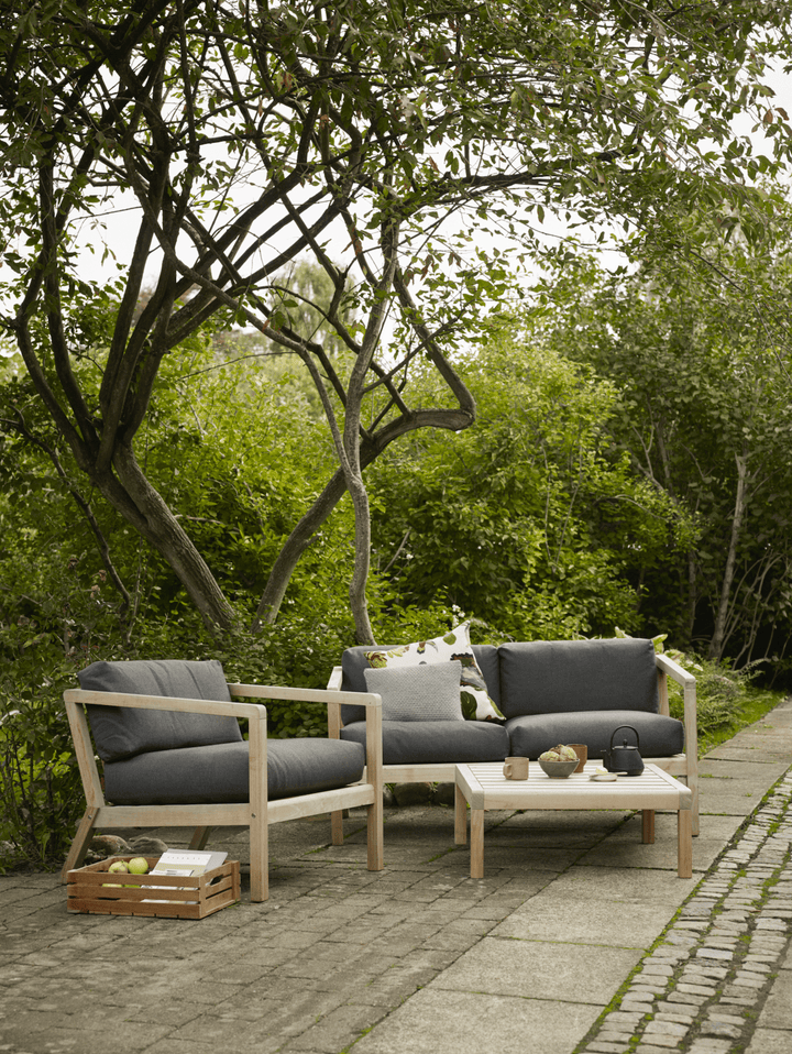 Virkelyst Sofa - Skagerak by Fritz Hansen - Outdoor Furniture - Teak / Sea Blue Stripe - HORNE